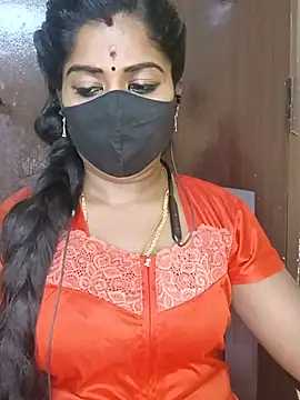 Snapshot of tamilammukuttyy chatting on July 2026 03:47:02 PM tamilammukuttyy online show from July 2026 03:47:02 PM