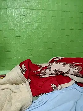 Snapshot of Tin_tanny chatting on November 2025 07:47:02 PM Tin tanny online show from November 2025 07:47:02 PM