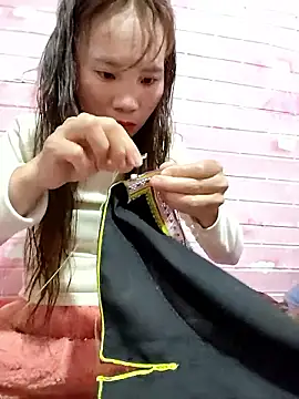 Tin tanny online show from February 2026 12:42:01 PM