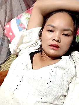 xinhxinhcute online show from September 2025 10:00:01 PM