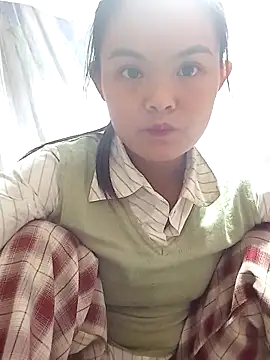 xinhxinhcute online show from October 2025 03:41:02 AM