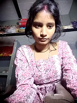 Snapshot of Hot_Mayra_ chatting on November 2025 06:19:02 AM Hot Mayra online show from November 2025 06:19:02 AM