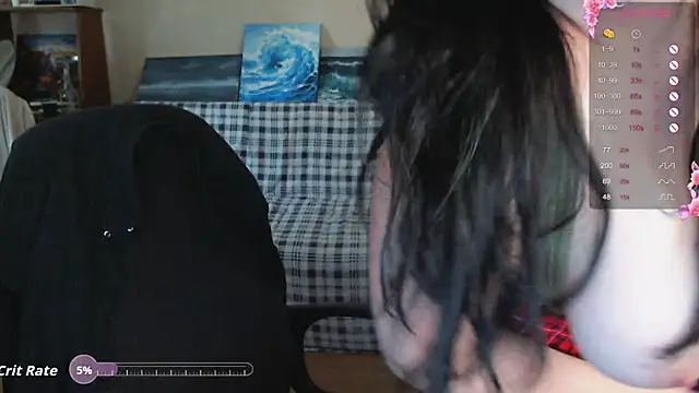Snapshot of EmillyBones chatting on October 2025 01:42:02 PM EmillyBones online show from October 2025 01:42:02 PM