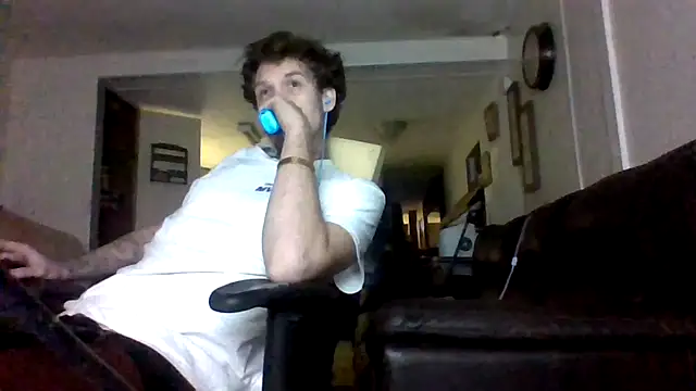 Duanennnn online show from February 2026 12:41:01 AM