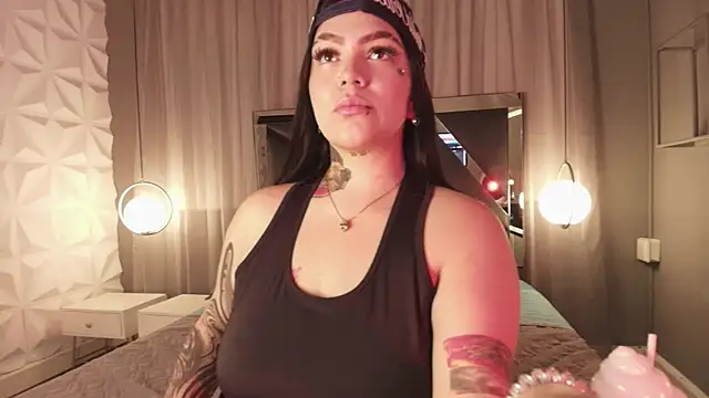 MAGIC TESSA online show from October 2025 06:09:02 PM