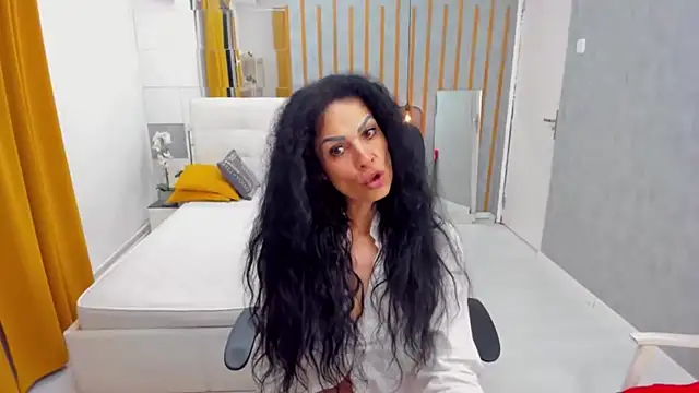 Snapshot of MarbellaRyder chatting on July 2026 09:06:02 PM MarbellaRyder online show from July 2026 09:06:02 PM