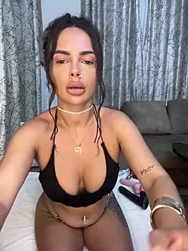 Hotsharwty online show from March 2026 06:00:01 PM