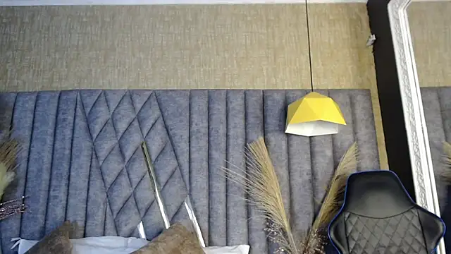 Boss Domiinator online show from October 2025 03:25:02 AM