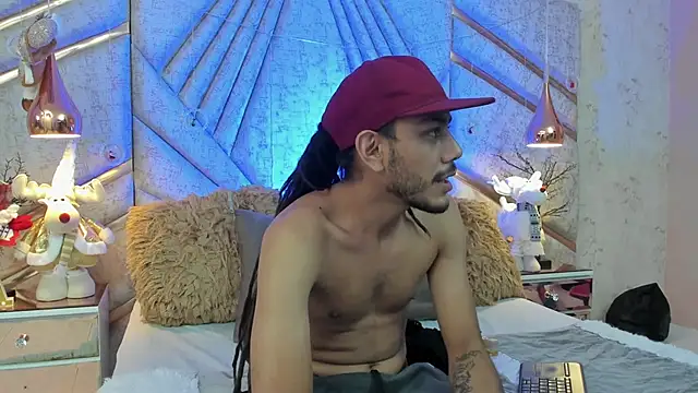 Boss Domiinator online show from December 2025 02:02:02 PM