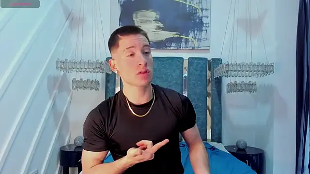 HunterHeat  online show from December 2025 11:41:01 AM