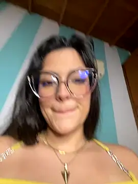 alilith online show from September 2025 07:47:01 PM