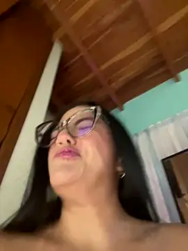 alilith online show from October 2025 07:14:01 PM