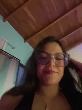 alilith online show from December 2025 08:57:01 PM