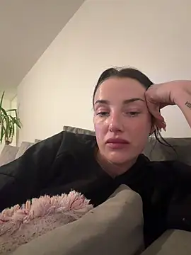 Remirosee online show from January 2026 07:56:02 PM