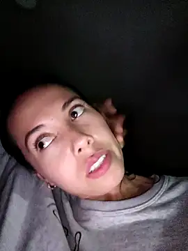 MiaForever1 online show from October 2025 02:15:01 AM