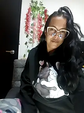 MiaForever1 online show from February 2026 04:27:02 AM