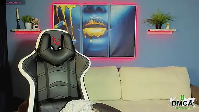 Roxy foxi online show from November 2025 01:07:02 AM