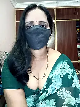 Snapshot of Mee_harini-telugupilla chatting on September 2025 04:23:01 AM Mee harini-telugupilla online show from September 2025 04:23:01 AM