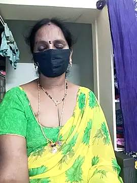 Snapshot of Mee_harini-telugupilla chatting on October 2025 03:50:02 AM Mee harini-telugupilla online show from October 2025 03:50:02 AM