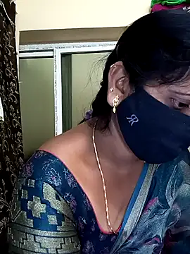 Snapshot of Mee_harini-telugupilla chatting on February 2026 03:34:02 AM Mee harini-telugupilla online show from February 2026 03:34:02 AM