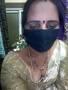 Snapshot of Mee_harini-telugupilla chatting on February 2026 07:27:01 AM Mee harini-telugupilla online show from February 2026 07:27:01 AM