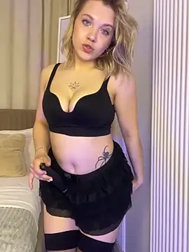 AlisaMyers online show from April 2026 06:19:01 AM