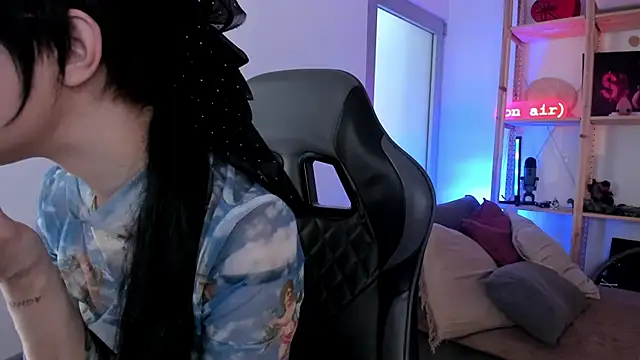 Sima Wendy online show from November 2025 07:20:01 AM