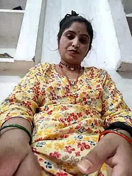 LUCKY cut online show from April 2026 04:23:01 PM