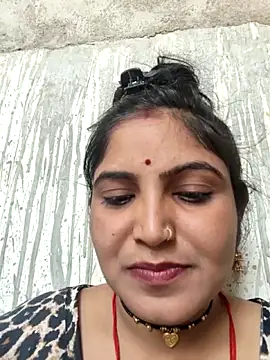 LUCKY cut online show from April 2026 12:30:01 PM