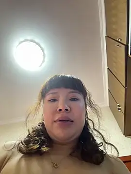 Snapshot of Xinlan-Asia chatting on October 2025 06:27:02 PM Xinlan-Asia online show from October 2025 06:27:02 PM