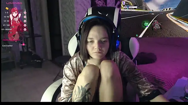 Kitti study online show from October 2025 05:44:02 PM