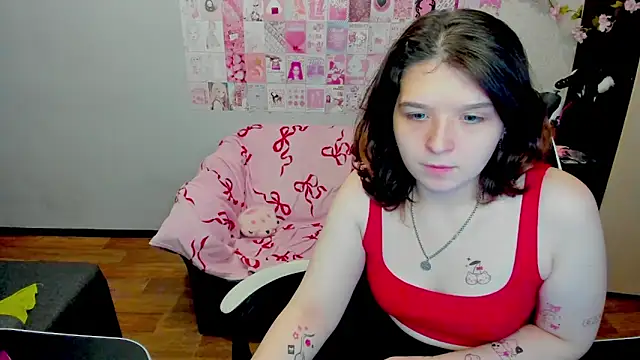 Snapshot of Acid_Kate chatting on October 2025 12:14:01 AM Acid Kate online show from October 2025 12:14:01 AM