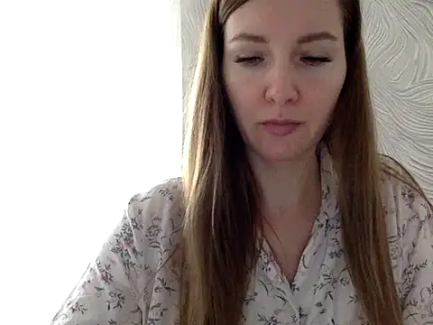 Snapshot of Varnyx chatting on November 2025 08:59:01 AM Varnyx online show from November 2025 08:59:01 AM