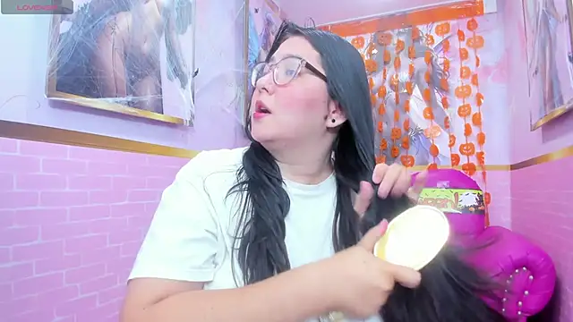 Dulce meow online show from October 2025 11:39:02 AM