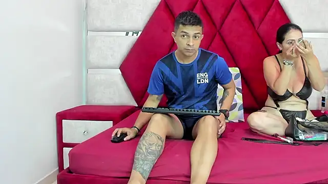 Snapshot of Kity_spiderr chatting on February 2026 12:37:01 PM Kity spiderr online show from February 2026 12:37:01 PM