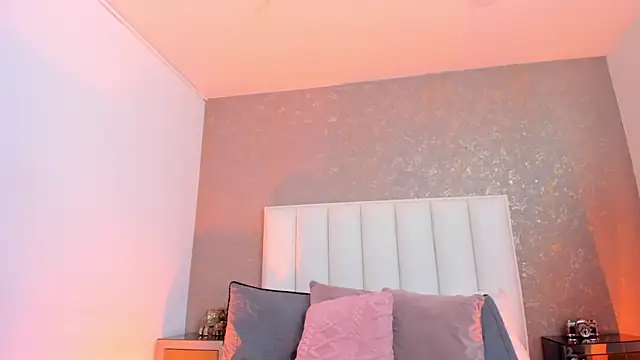 KaylieBrooks online show from March 2026 01:47:01 PM