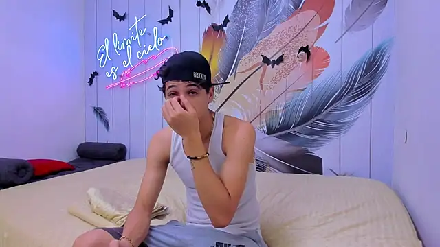 Mycandyfor You online show from November 2025 06:23:02 PM