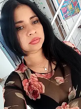 Snapshot of ValerieLove_ chatting on September 2025 07:47:01 PM ValerieLove online show from September 2025 07:47:01 PM