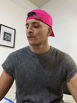 Snapshot of Smith_Fitness chatting on May 2026 01:52:01 PM Smith Fitness online show from May 2026 01:52:01 PM