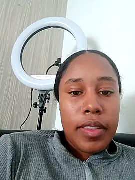 Snapshot of MoniqueMulberry chatting on September 2025 07:06:02 PM MoniqueMulberry online show from September 2025 07:06:02 PM