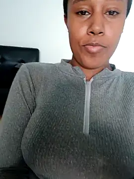 Snapshot of MoniqueMulberry chatting on September 2025 07:41:02 PM MoniqueMulberry online show from September 2025 07:41:02 PM