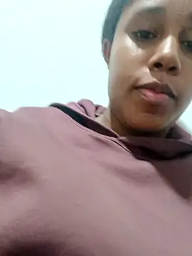 Snapshot of MoniqueMulberry chatting on September 2025 08:09:02 AM MoniqueMulberry online show from September 2025 08:09:02 AM