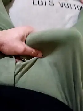 anis3g4 online show from February 2026 04:10:02 PM