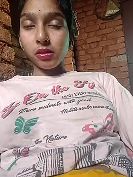 Yatiksha Beby online show from November 2025 07:51:02 AM