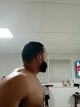 tripping385 online show from November 2025 01:18:01 AM