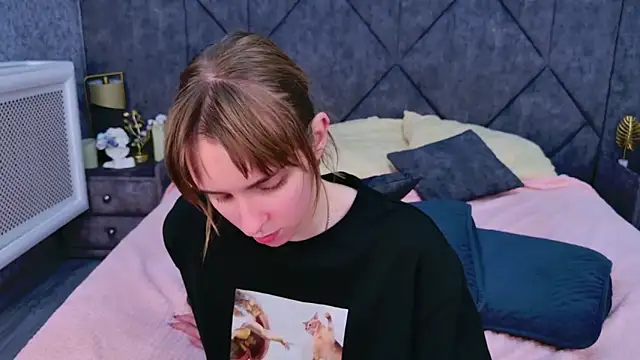 Beverly Gomes online show from October 2025 07:17:02 AM