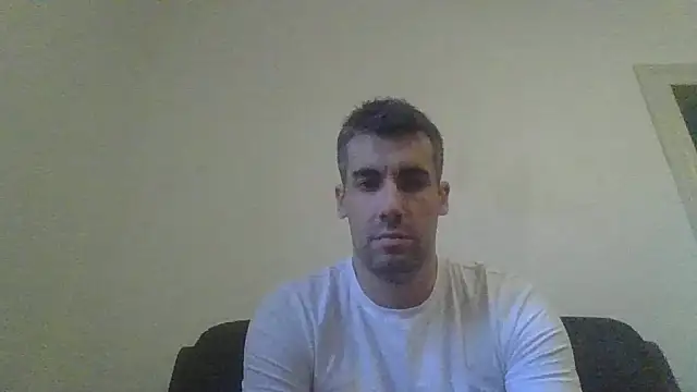 Snapshot of JulioIsHere4you chatting on October 2025 03:22:02 PM JulioIsHere4you online show from October 2025 03:22:02 PM