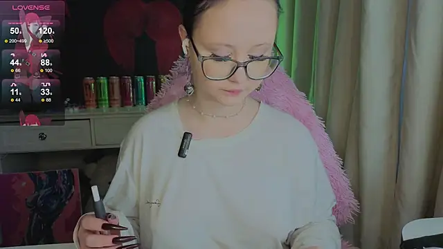 Snapshot of hornyprincess19 chatting on November 2025 10:40:02 AM hornyprincess19 online show from November 2025 10:40:02 AM