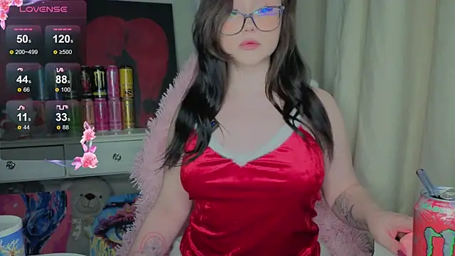 Snapshot of hornyprincess19 chatting on December 2025 10:54:01 AM hornyprincess19 online show from December 2025 10:54:01 AM