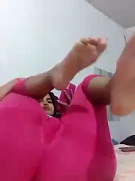 danilyns online show from April 2026 05:23:01 AM